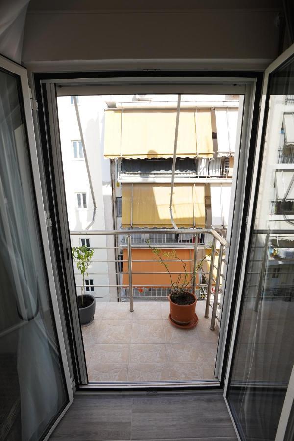 Athens Central Apartment 2 Mins To Metro Экстерьер фото