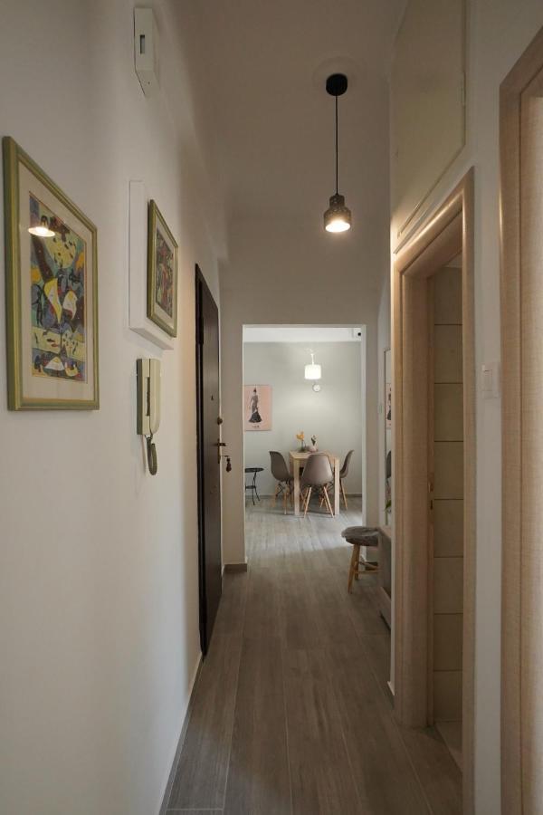 Athens Central Apartment 2 Mins To Metro Экстерьер фото