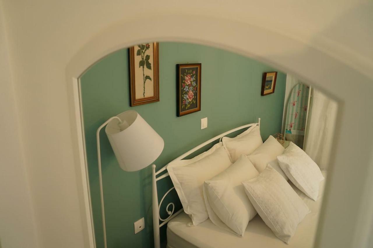 Athens Central Apartment 2 Mins To Metro Экстерьер фото